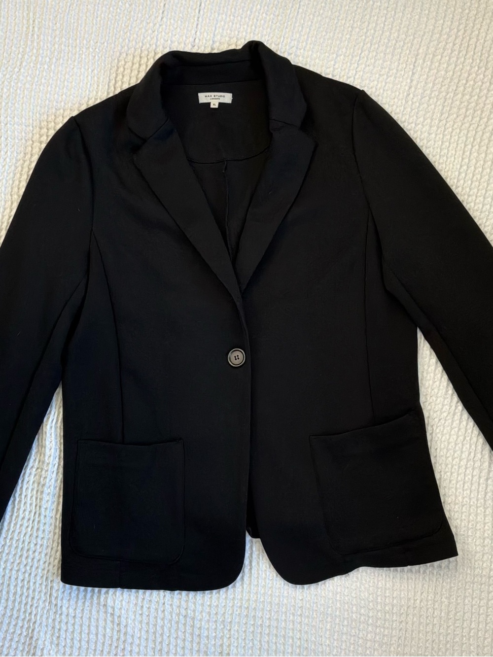 Max Studio Black Single-Button Knit Blazer